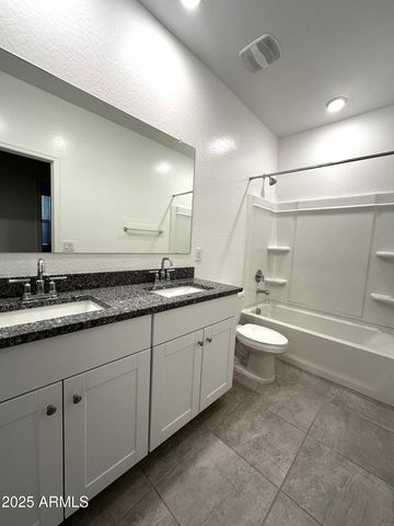 3241 W SHANLEY Avenue, Apache Junction, AZ 85120