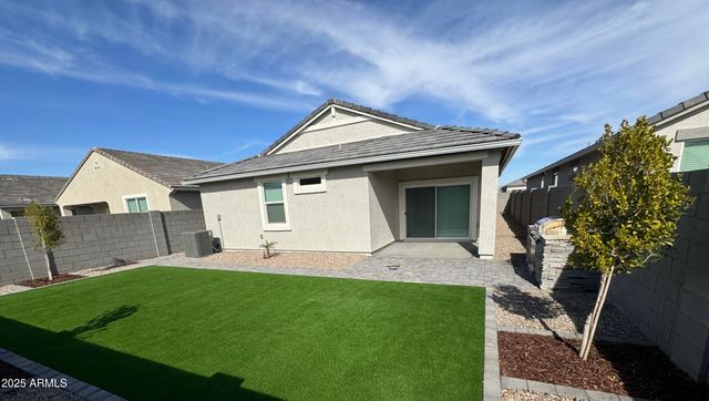 3241 W SHANLEY Avenue, Apache Junction, AZ 85120