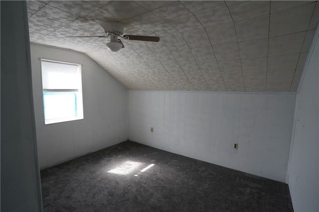 2094 East Scenic Drive, Moore Twp, PA 18014