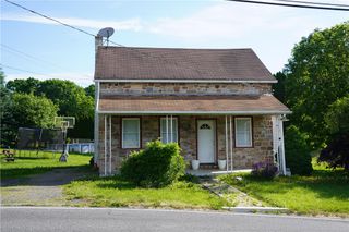 2094 East Scenic Drive, Moore Twp, PA 18014