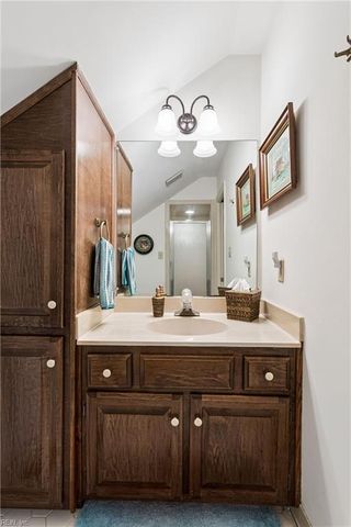 233 Richard Burbydge, Williamsburg, VA 23185