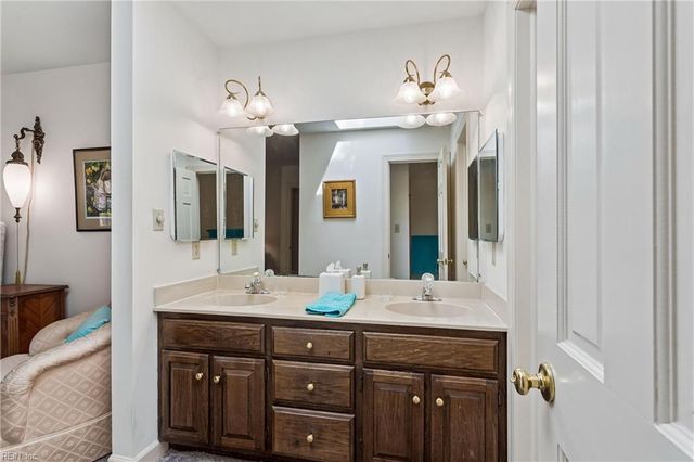 233 Richard Burbydge, Williamsburg, VA 23185