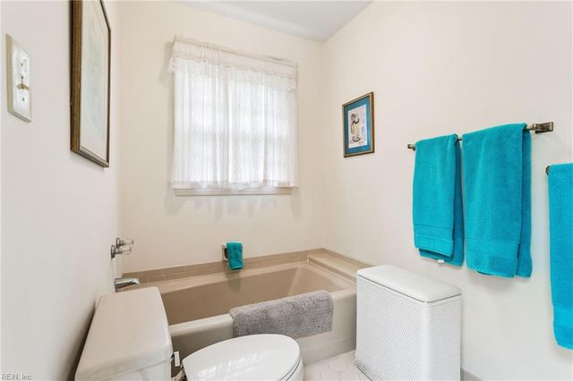 233 Richard Burbydge, Williamsburg, VA 23185