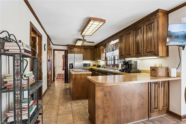 233 Richard Burbydge, Williamsburg, VA 23185