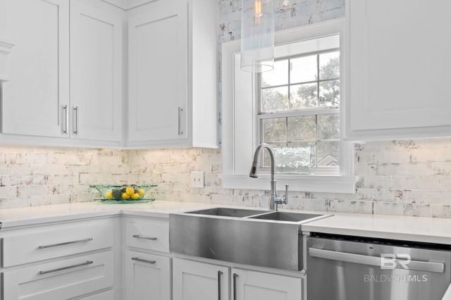 214 Fig Avenue, Fairhope, AL 36532