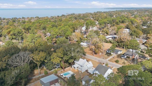214 Fig Avenue, Fairhope, AL 36532
