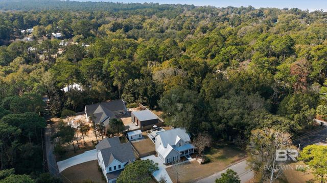 214 Fig Avenue, Fairhope, AL 36532