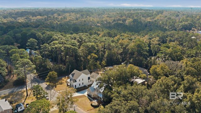 214 Fig Avenue, Fairhope, AL 36532