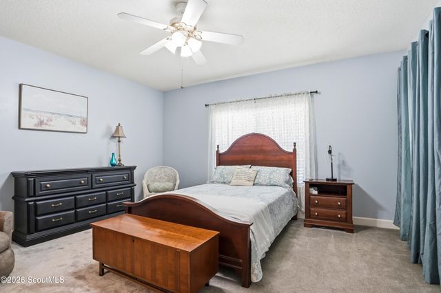 211 Peppertree Crossing Avenue, Brunswick, GA 31525