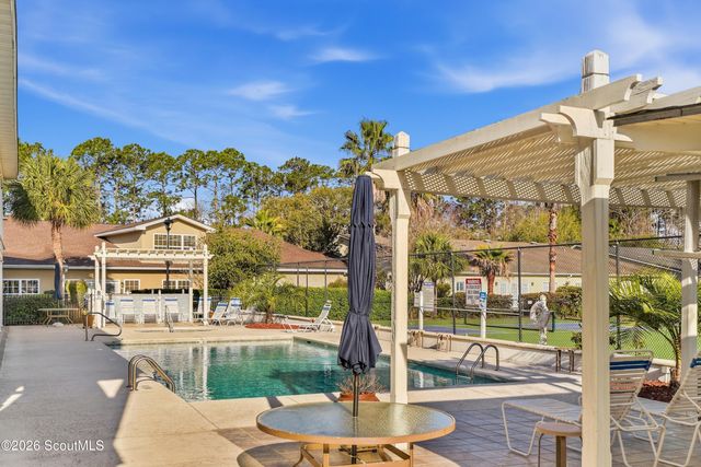 211 Peppertree Crossing Avenue, Brunswick, GA 31525