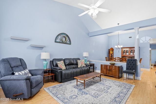 211 Peppertree Crossing Avenue, Brunswick, GA 31525