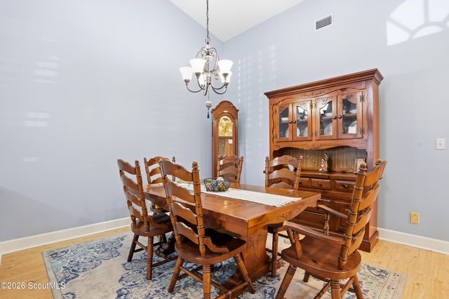 211 Peppertree Crossing Avenue, Brunswick, GA 31525