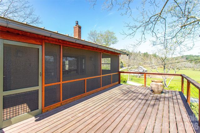 432 Turkey Creek Road, Leicester, NC 28748