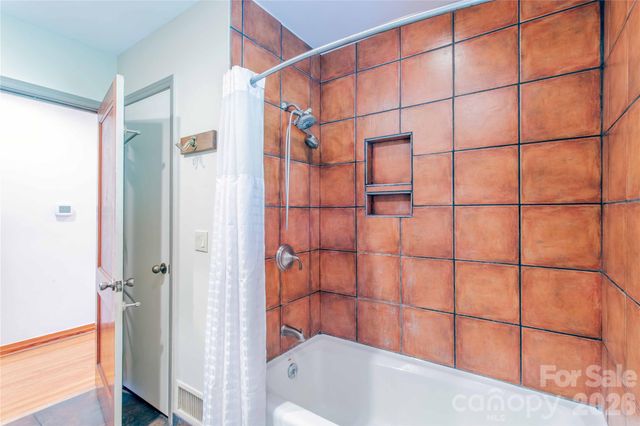 432 Turkey Creek Road, Leicester, NC 28748