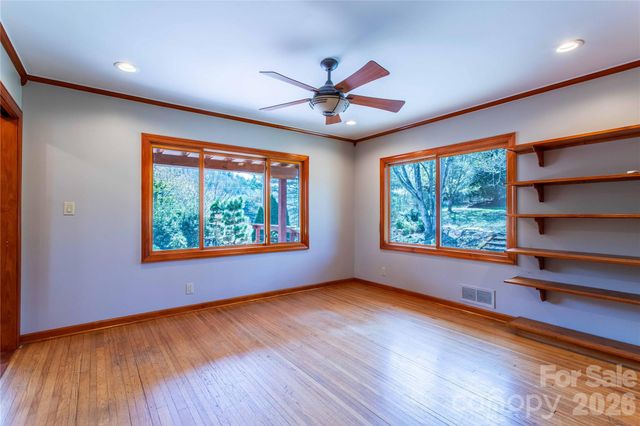 432 Turkey Creek Road, Leicester, NC 28748