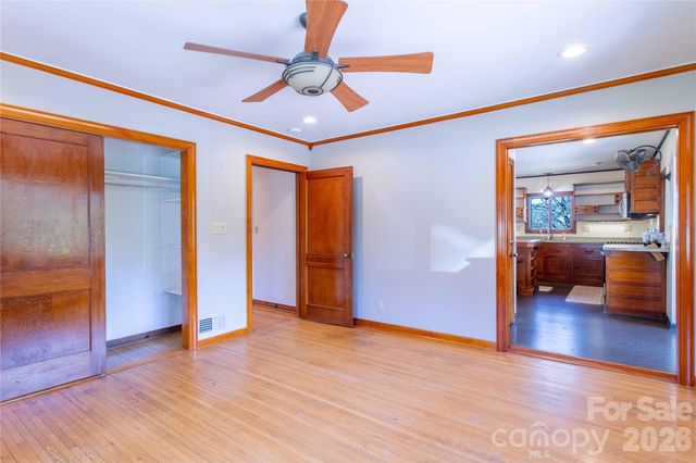 432 Turkey Creek Road, Leicester, NC 28748
