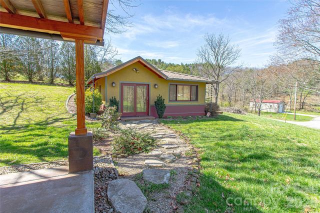 432 Turkey Creek Road, Leicester, NC 28748