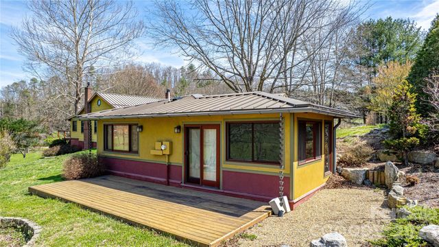 432 Turkey Creek Road, Leicester, NC 28748