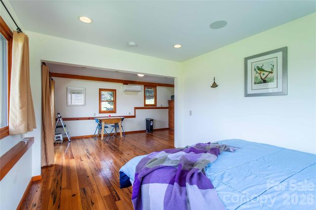 432 Turkey Creek Road, Leicester, NC 28748