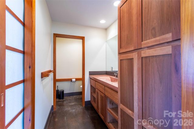 432 Turkey Creek Road, Leicester, NC 28748