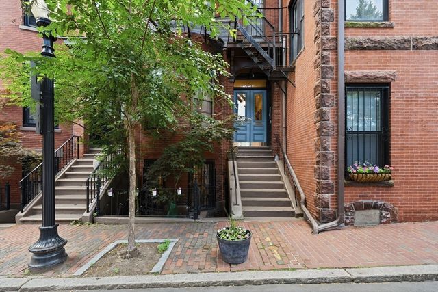 15 Cazenove St 1, Boston, MA 02116