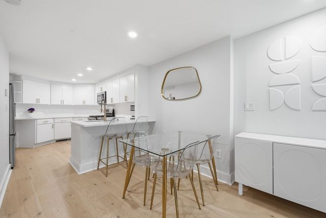 15 Cazenove St 1, Boston, MA 02116