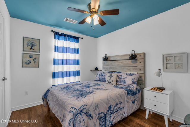 329 Davis Street, Waveland, MS 39576