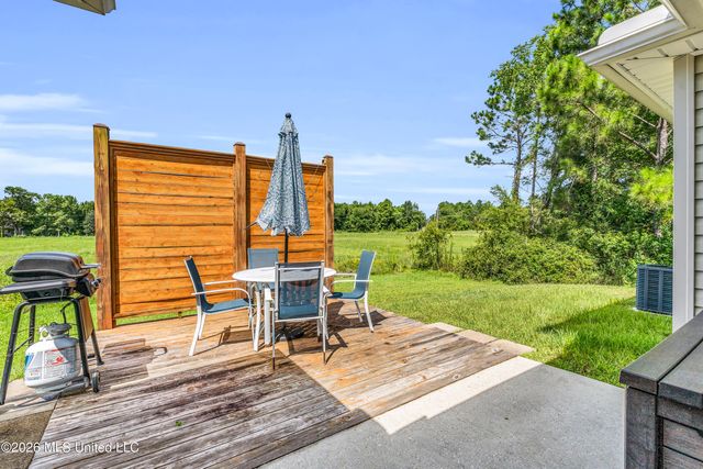 329 Davis Street, Waveland, MS 39576