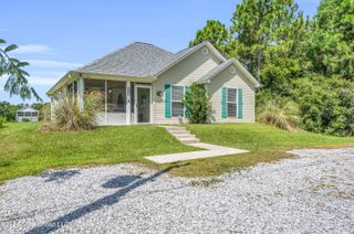 329 Davis Street, Waveland, MS 39576