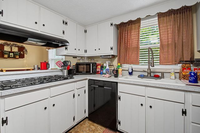 5295 David Drive 5295 David Drive, Tipp City, OH 45371