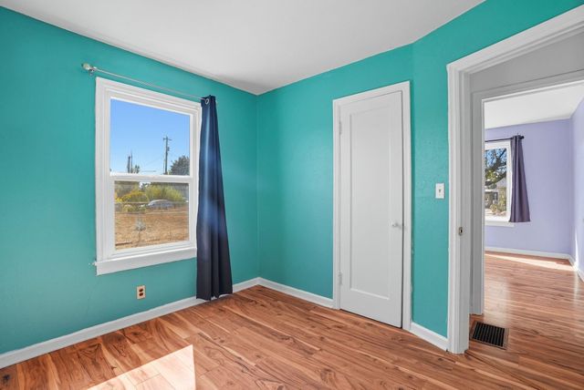 4412 N Mayhew Rd, Spokane Valley, WA 99216