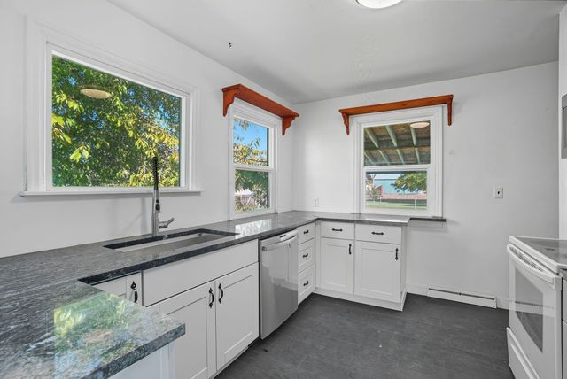 4412 N Mayhew Rd, Spokane Valley, WA 99216