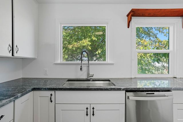 4412 N Mayhew Rd, Spokane Valley, WA 99216