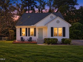 1112 Oakside Court, Raleigh, NC 27609