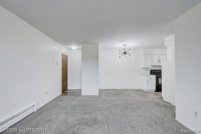 32075 Beaconsfield Street 29, Roseville, MI 48066