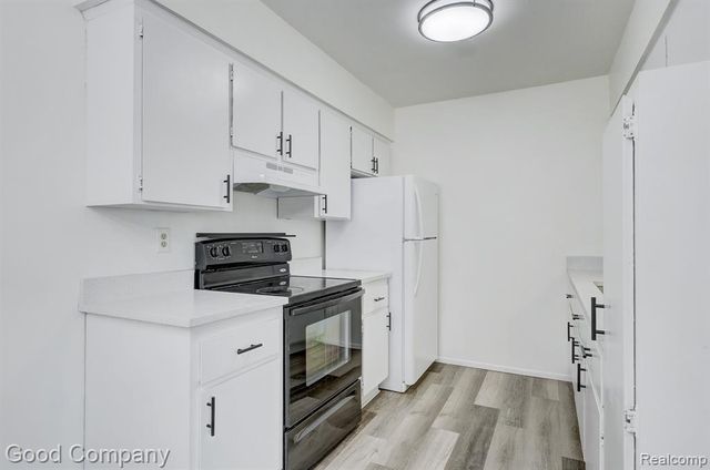 32075 Beaconsfield Street 29, Roseville, MI 48066