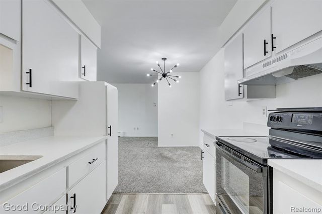 32075 Beaconsfield Street 29, Roseville, MI 48066