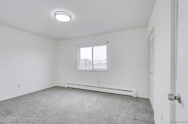 32075 Beaconsfield Street 29, Roseville, MI 48066