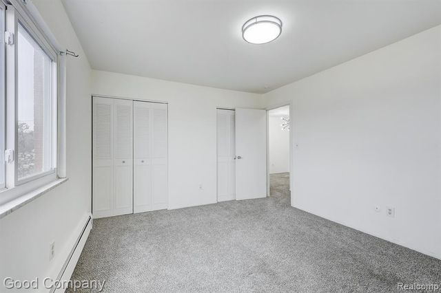 32075 Beaconsfield Street 29, Roseville, MI 48066