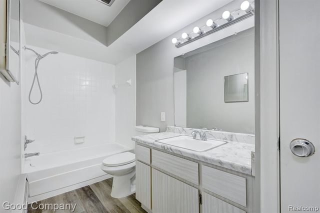 32075 Beaconsfield Street 29, Roseville, MI 48066