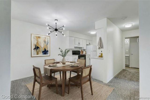 32075 Beaconsfield Street 29, Roseville, MI 48066