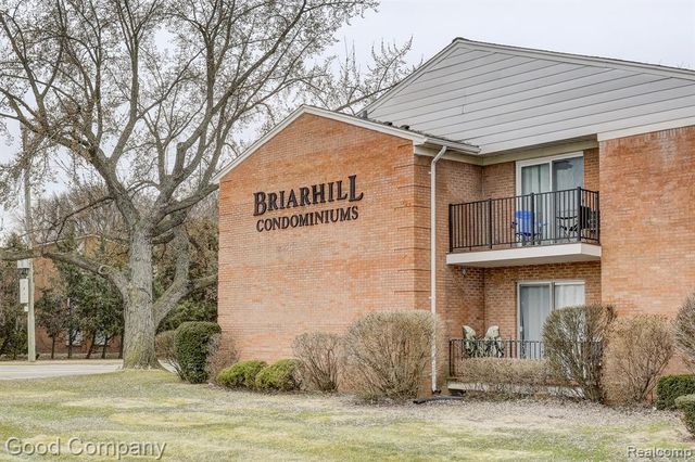 32075 Beaconsfield Street 29, Roseville, MI 48066