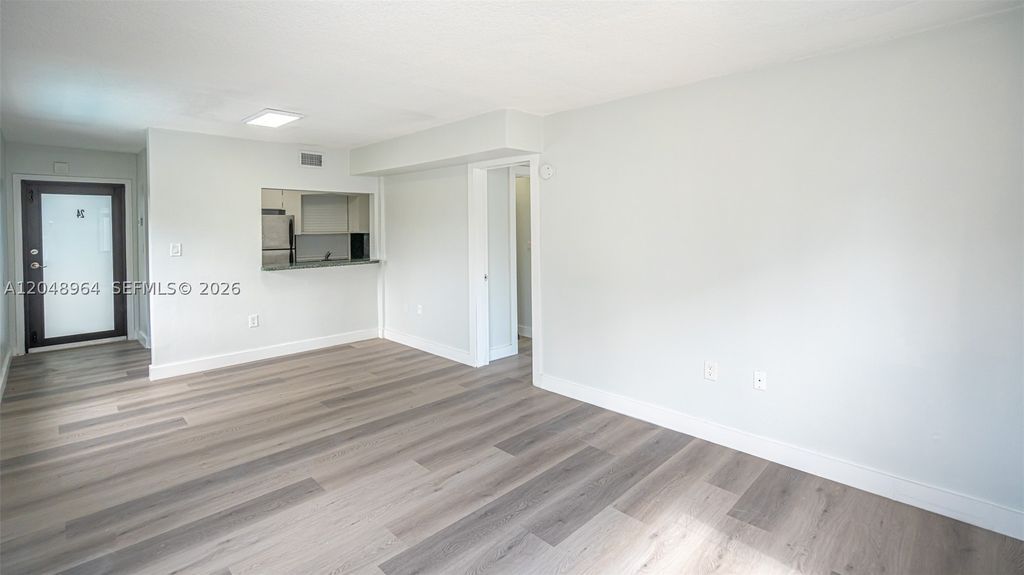810 Salzedo St 10, Coral Gables, FL 33134