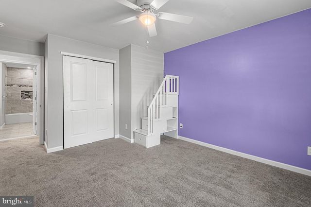 285 MAGNOLIA DR, Levittown, PA 19054