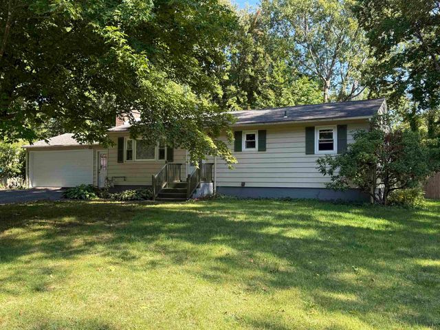 82 Sunset Drive, Colchester (colchester), VT 05446