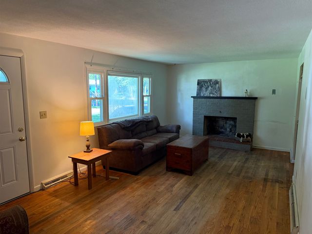 82 Sunset Drive, Colchester (colchester), VT 05446