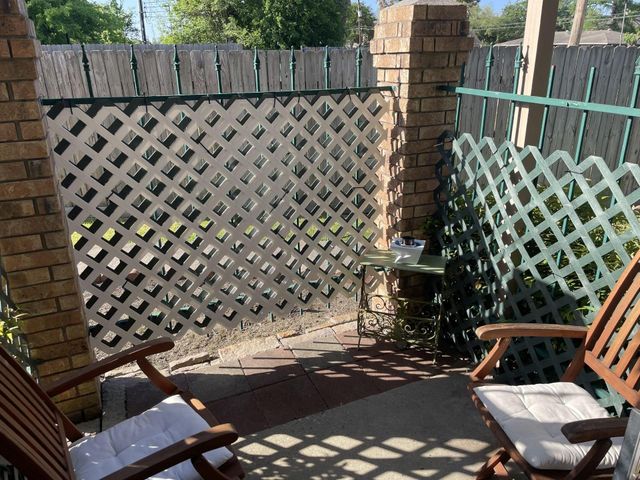 3770 Lovers Wood Lane 1010, Houston, TX 77014