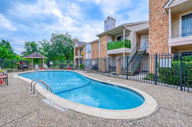 3770 Lovers Wood Lane 1010, Houston, TX 77014