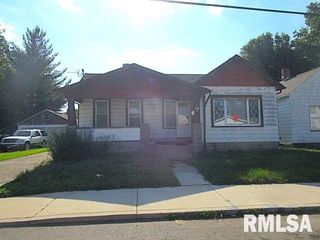 127 N CEDAR Avenue, West Peoria, IL 61604