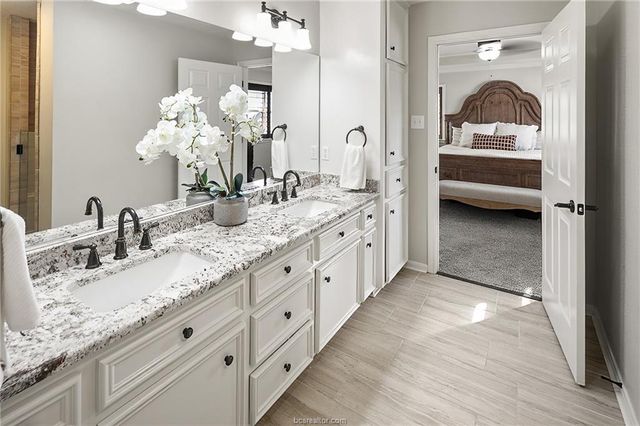 17724 April Vista Court, College Station, TX 77845